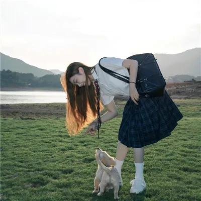 之前的女孩
